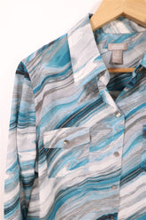 חולצה מעוצבת מכופתרת בגווני כחול וטורקיז- S-M